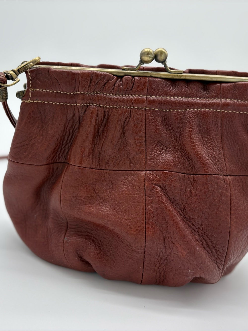 Leather Kiss-Lock Bag in Burnt Red